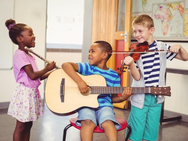 10 Músicas Infantis para Fixar o Aprendizado na Rotina das Crianças